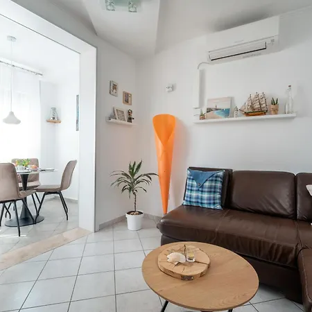 Apartment Moje *
