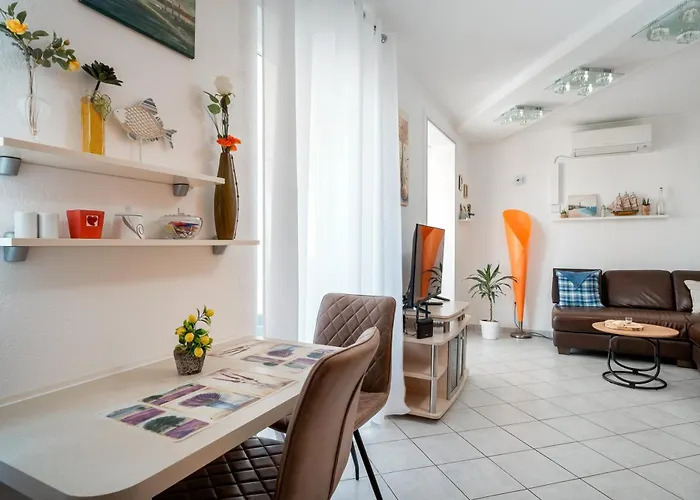 Moje * Округ Горни